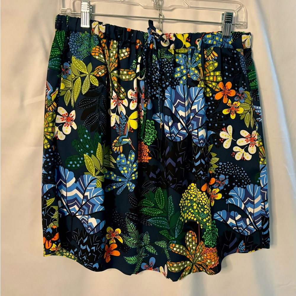 Ladies Size Small Colorful Blue Foral Shorts/swim shorts Size small.Loft